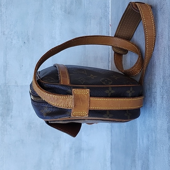 LOUIS VUITTON Monogram Jeune Fille GM Shoulder Bag TH7924 - Picture 2 of 16